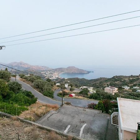 Вилла Irini'S Sea View House Sellia  Экстерьер фото